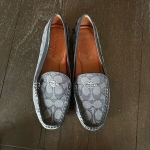 Coach Women’s Canvas Signature Gable Loafers‎ Driving Old Money Size 6.5 Classic